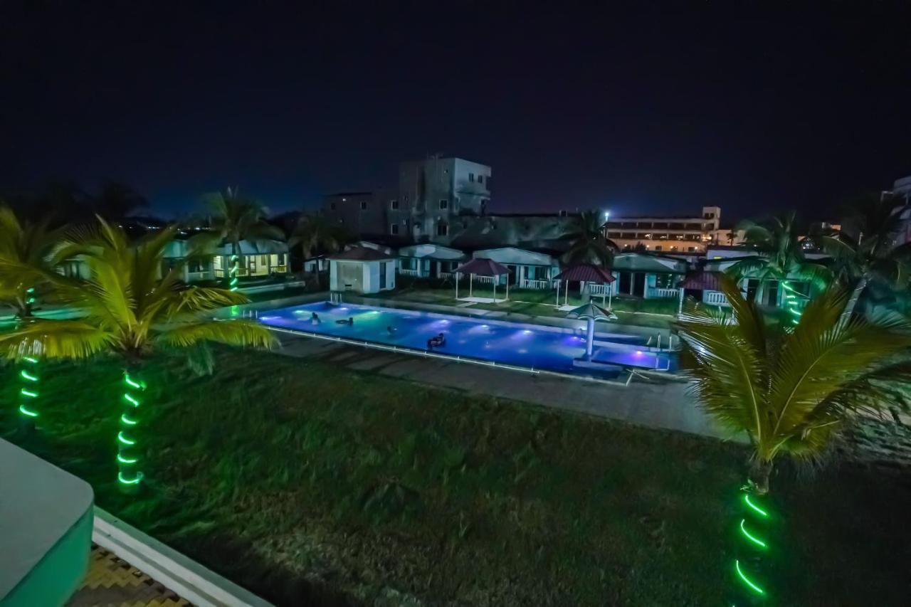 Silver Sand Eco Resort !! Beachfront !! With Biggest Pool And Huge Open Area !! Ideal For Weddings !! Couple Friendly !! Mandarmani Dış mekan fotoğraf