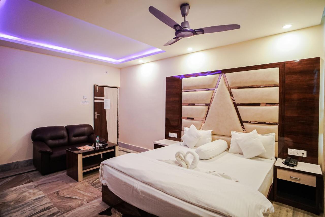 Silver Sand Eco Resort !! Beachfront !! With Biggest Pool And Huge Open Area !! Ideal For Weddings !! Couple Friendly !! Mandarmani Dış mekan fotoğraf