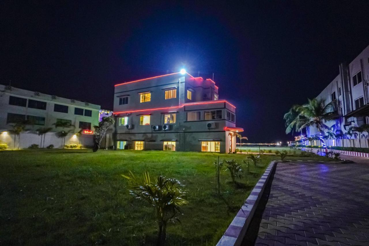 Silver Sand Eco Resort !! Beachfront !! With Biggest Pool And Huge Open Area !! Ideal For Weddings !! Couple Friendly !! Mandarmani Dış mekan fotoğraf