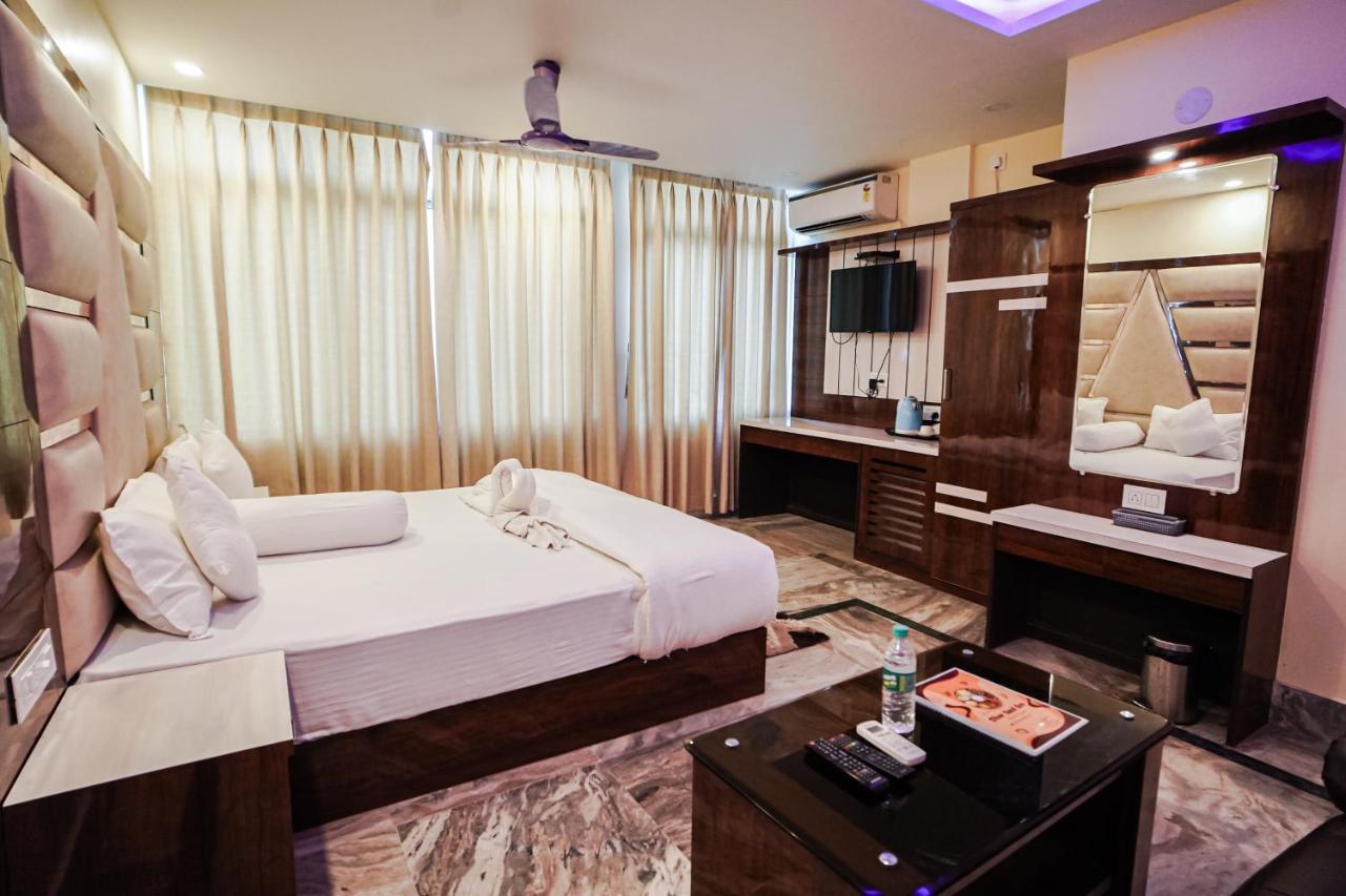 Silver Sand Eco Resort !! Beachfront !! With Biggest Pool And Huge Open Area !! Ideal For Weddings !! Couple Friendly !! Mandarmani Dış mekan fotoğraf